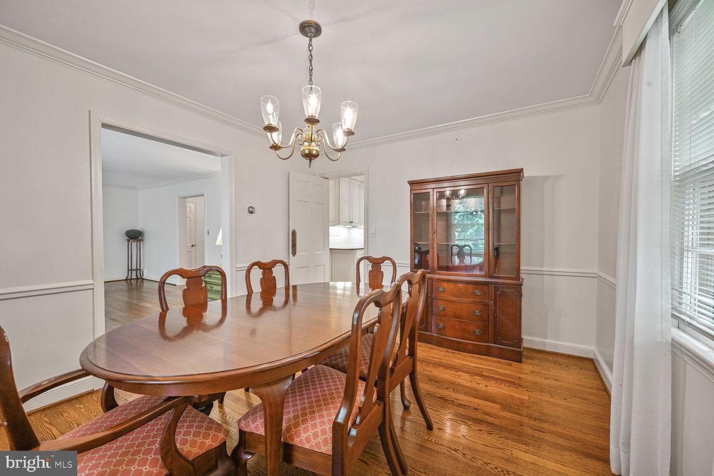 5504 Park Street photo 8