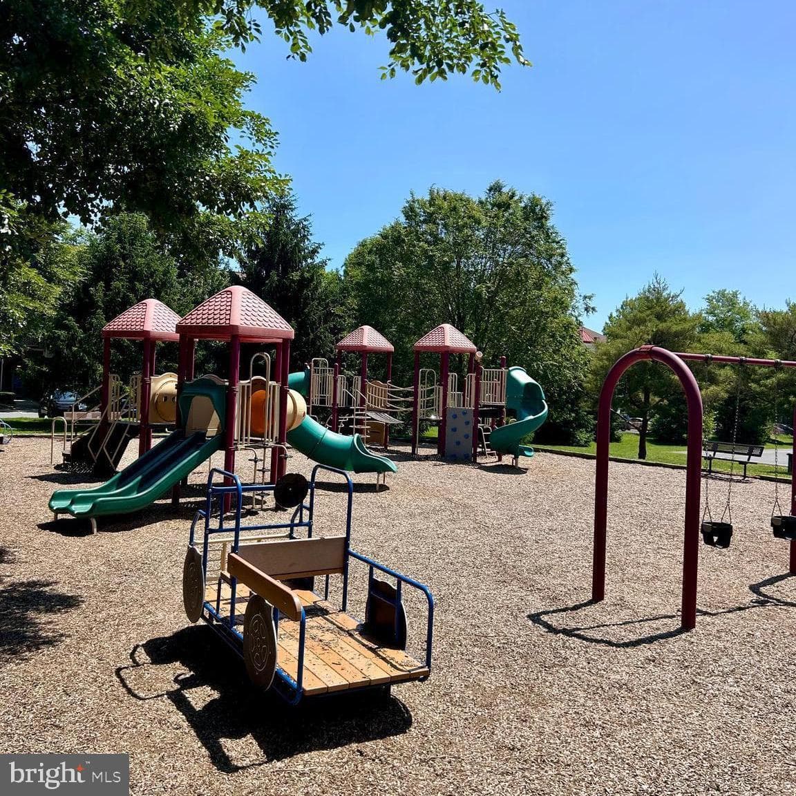 18711 Sparkling Water Drive #10-B photo 31