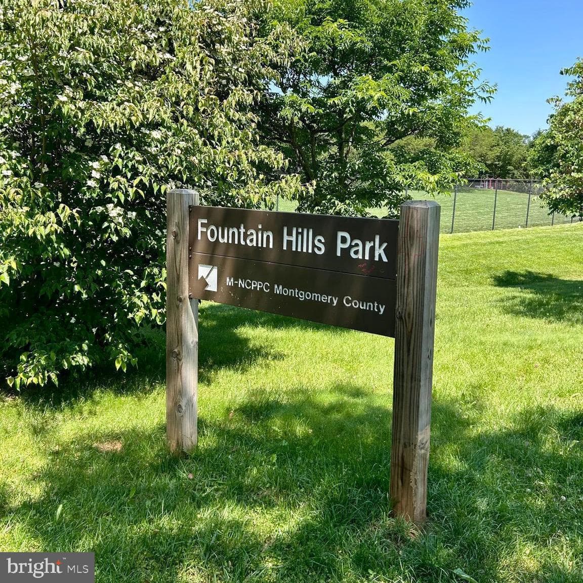 18711 Sparkling Water Drive #10-B photo 32