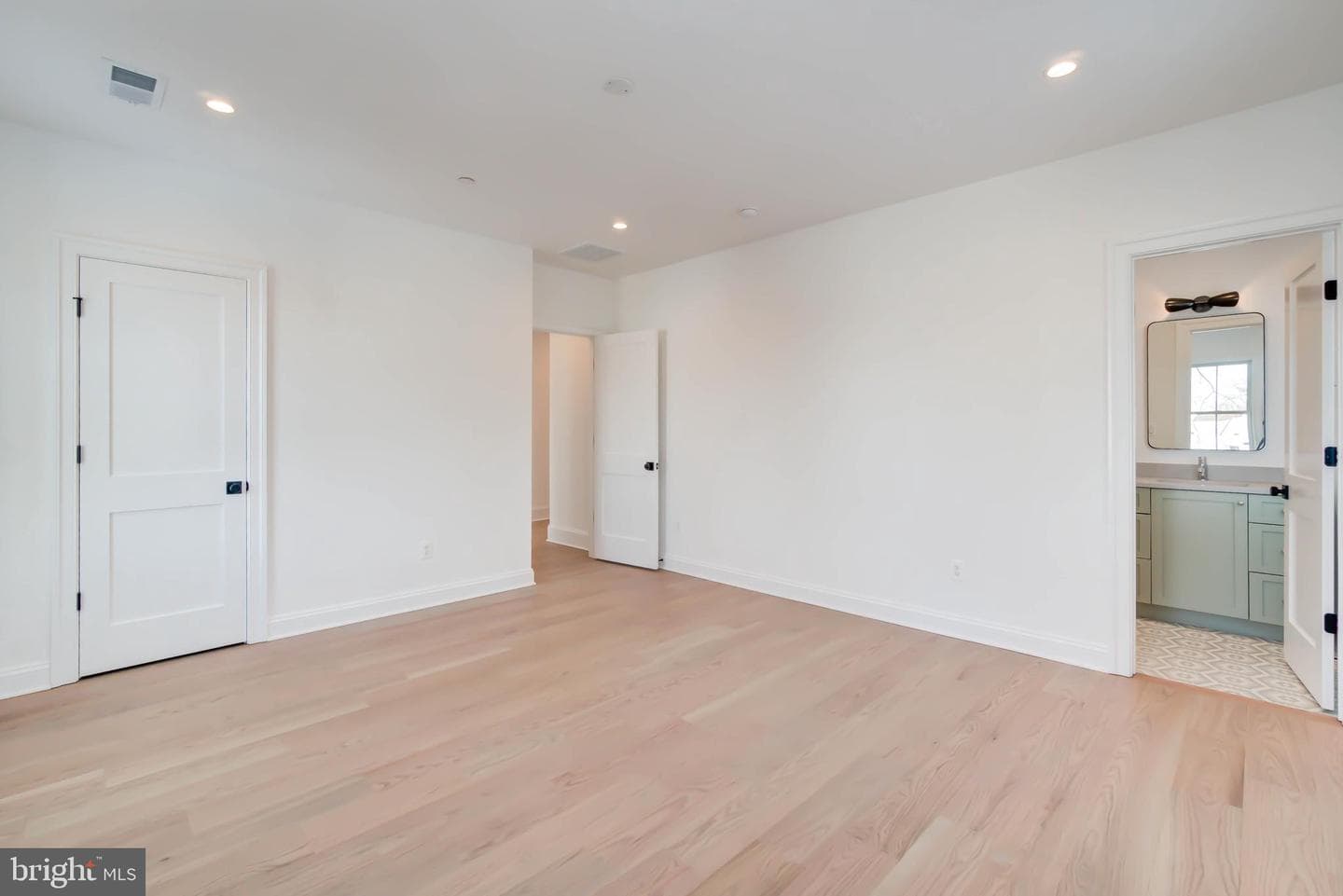 7408 Pyle Road photo 55