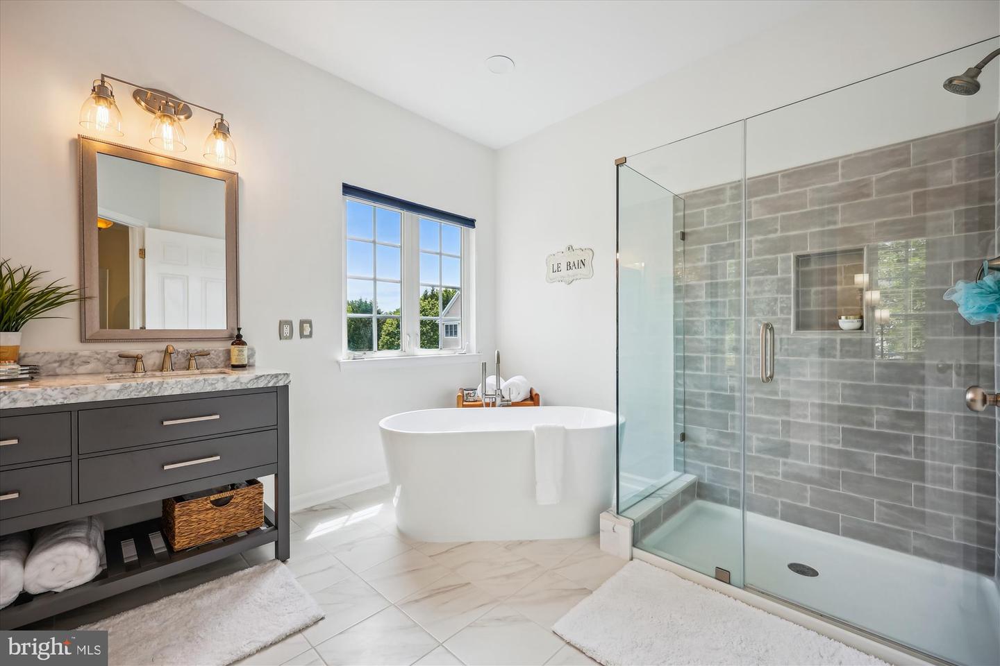 502 Leaning Oak Street photo 8