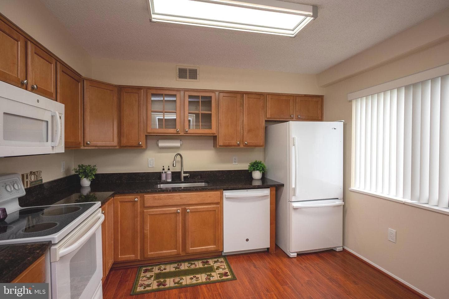15115 Interlachen Drive #3-625 photo 5