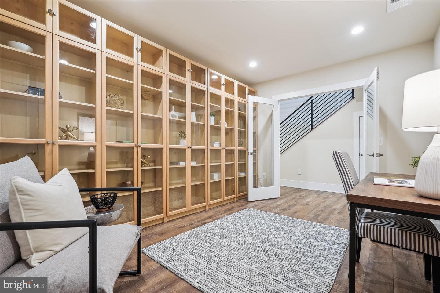 10010 Laureate Way photo 11
