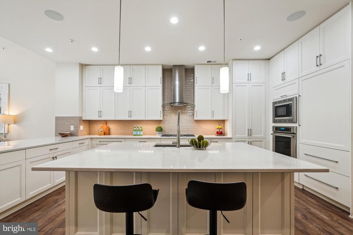 10010 Laureate Way photo 17