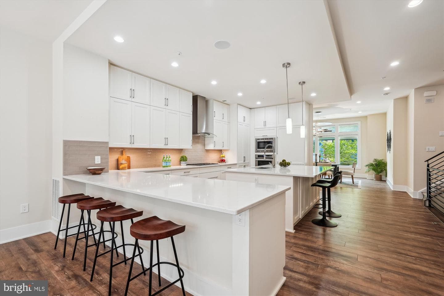 10010 Laureate Way photo 19