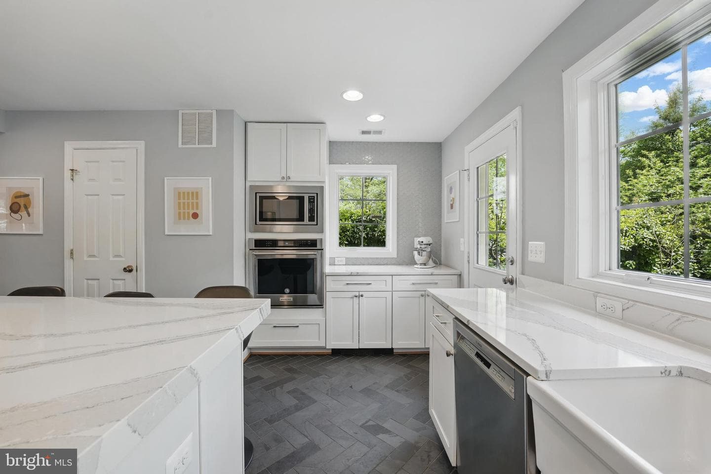 1103 Lancaster Road photo 16