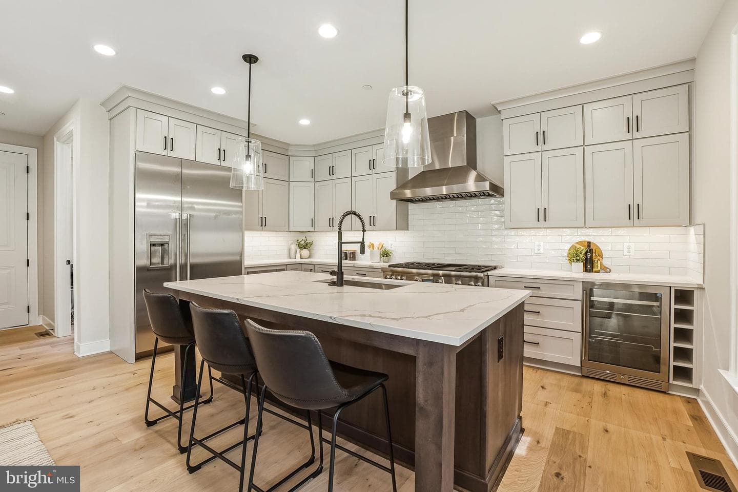 8802 Ridge Road photo 12
