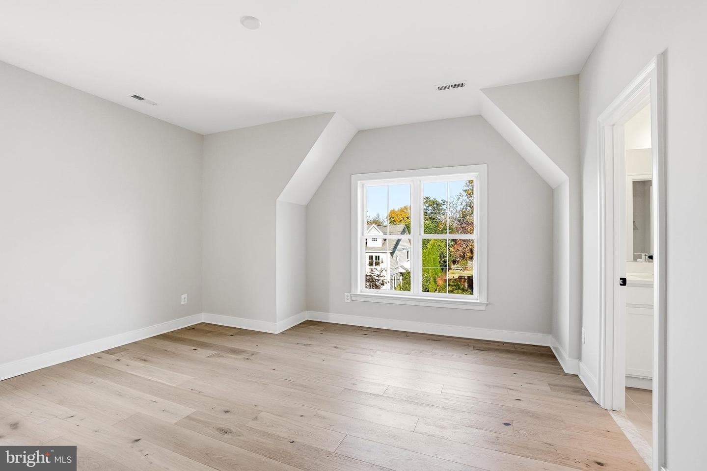 8802 Ridge Road photo 19