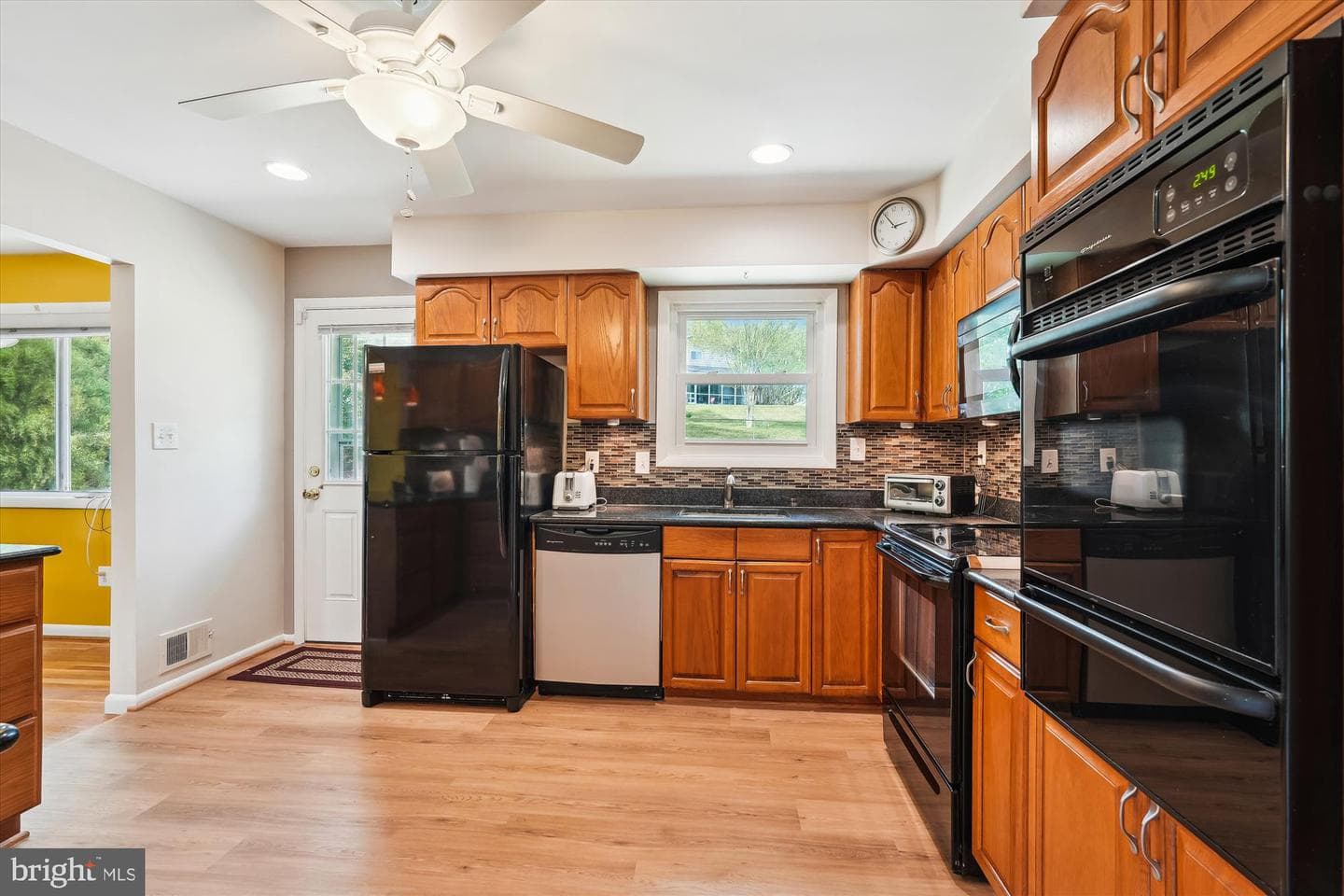 5407 Manorfield Road photo 5