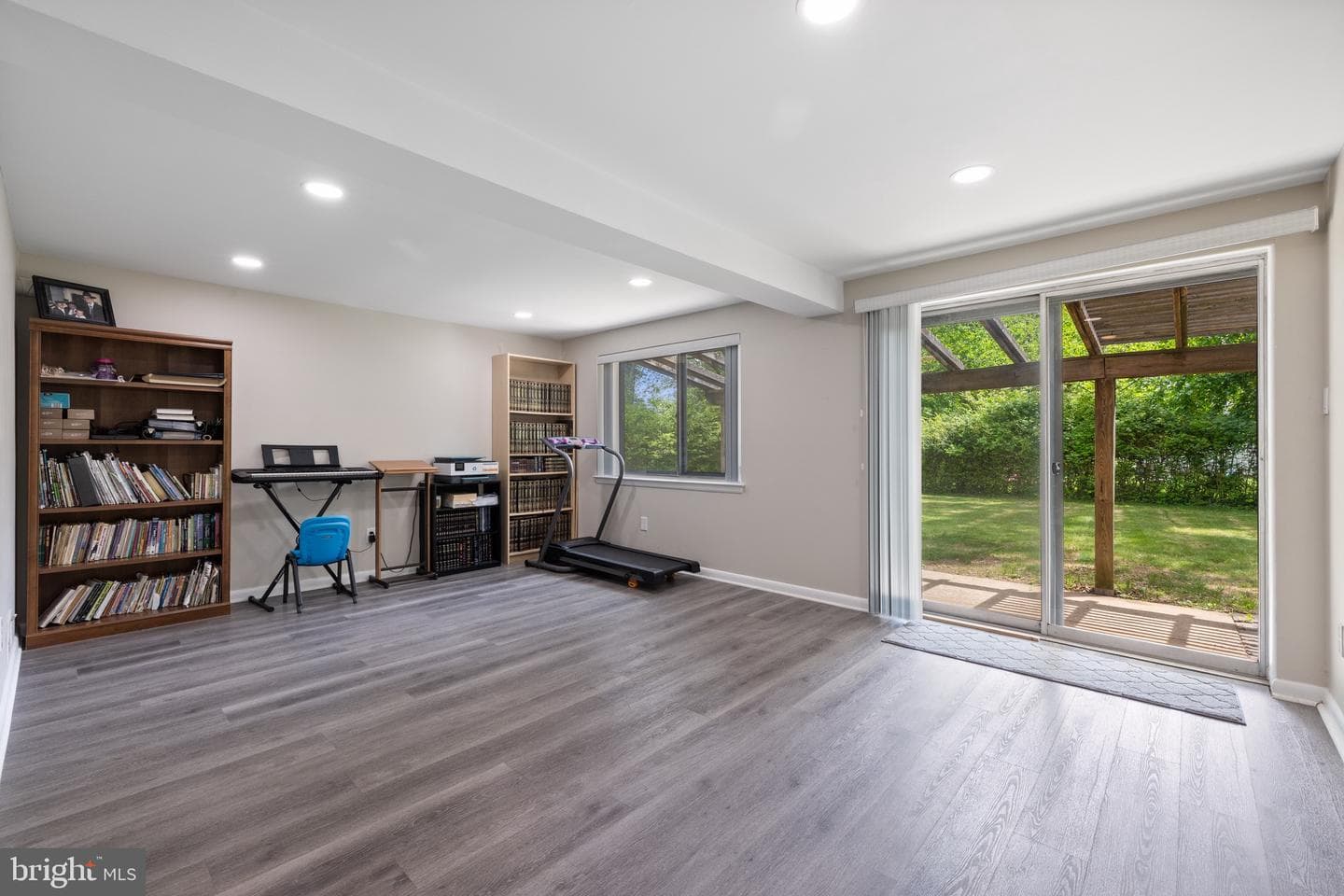 916 Hyde Road photo 23