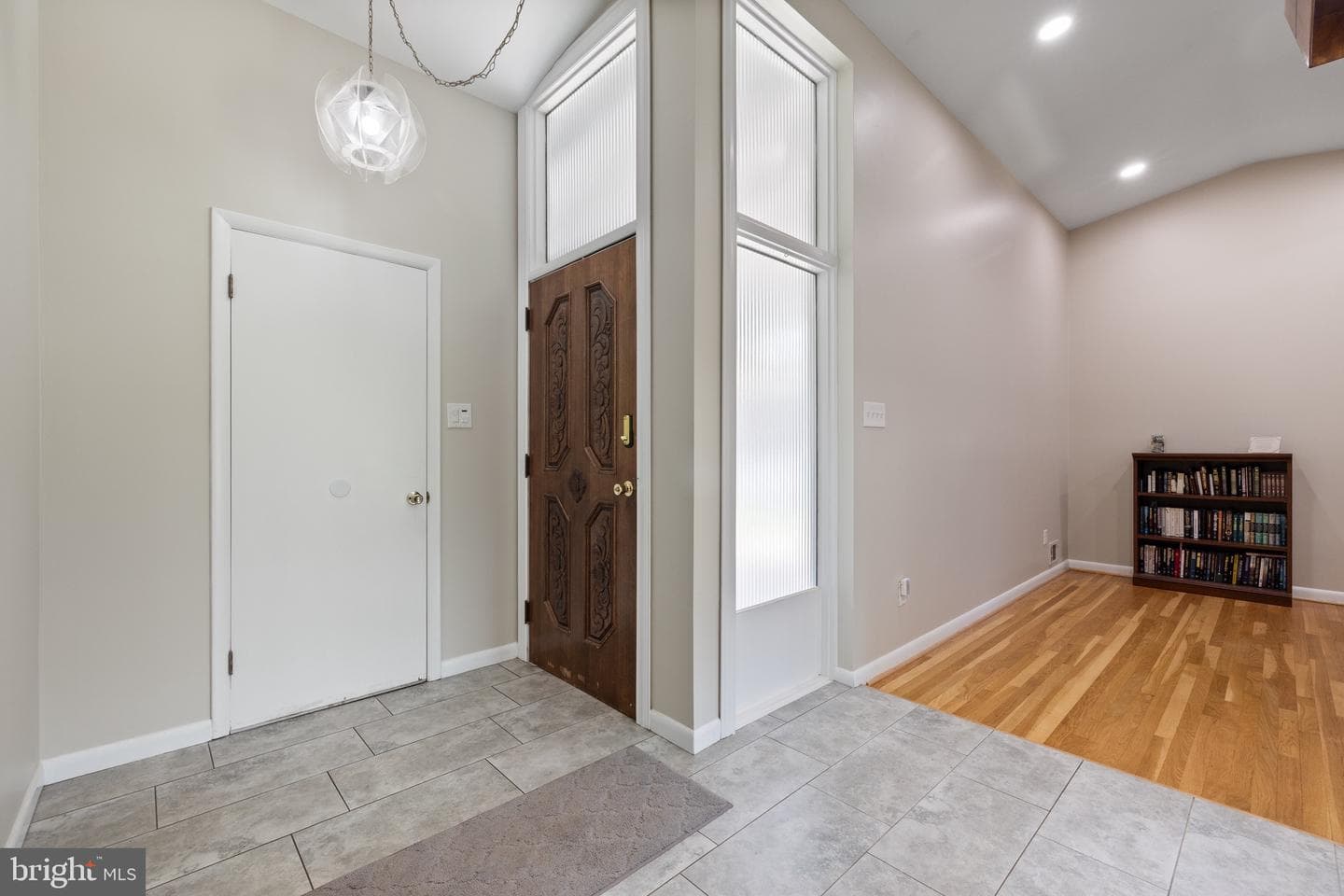 916 Hyde Road photo 9