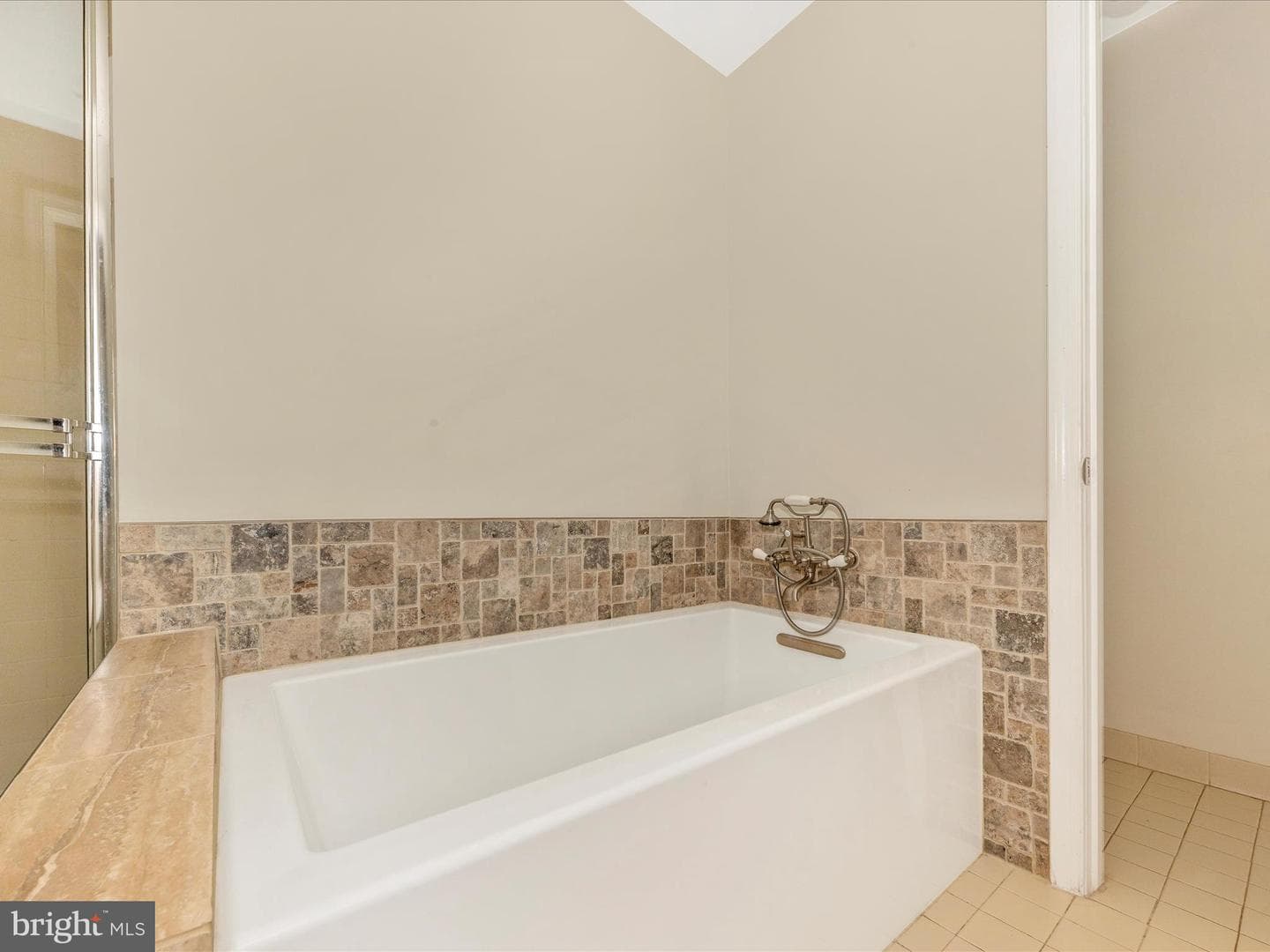 20216 Tidewinds Way photo 27