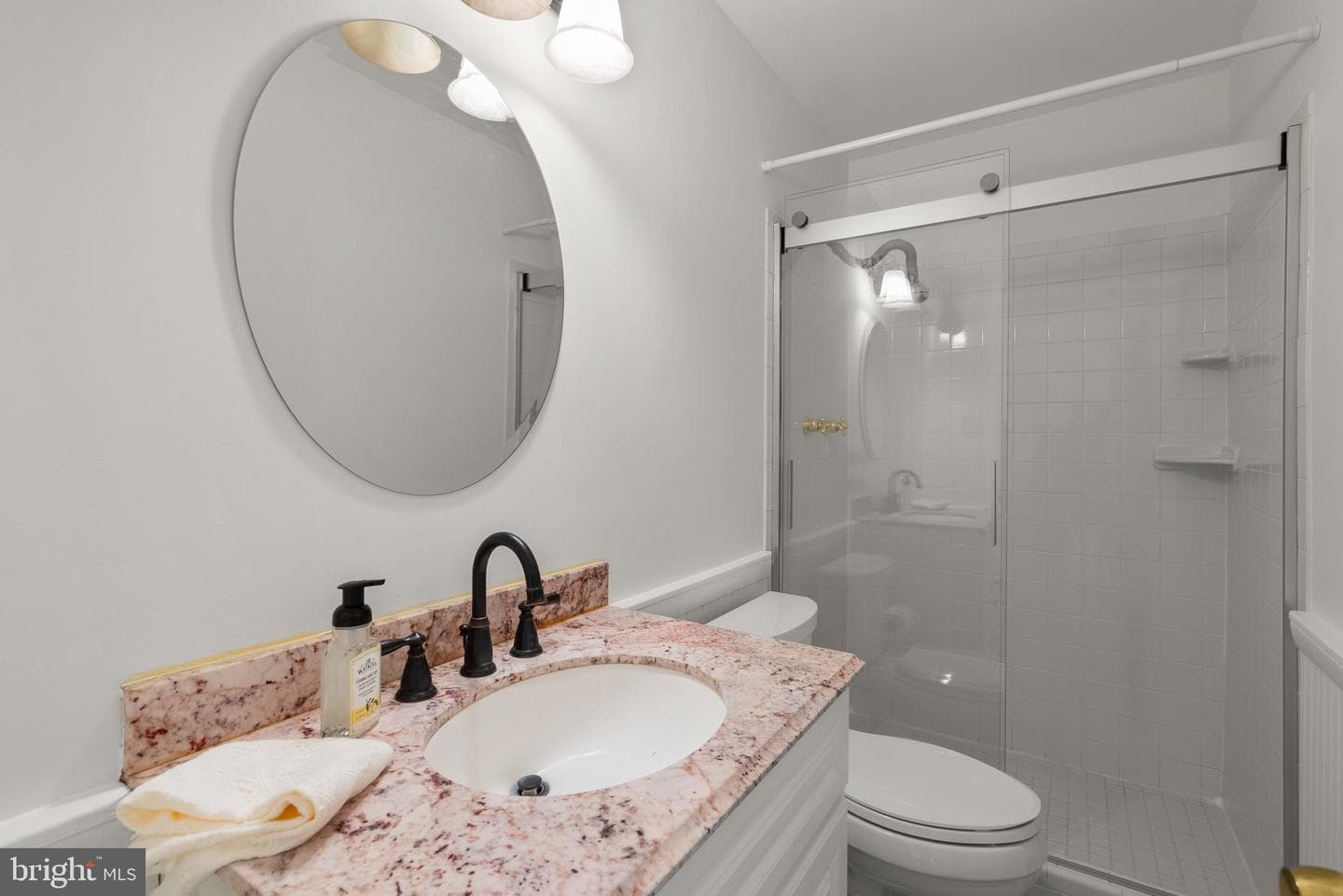 4712 Iris Street photo 30