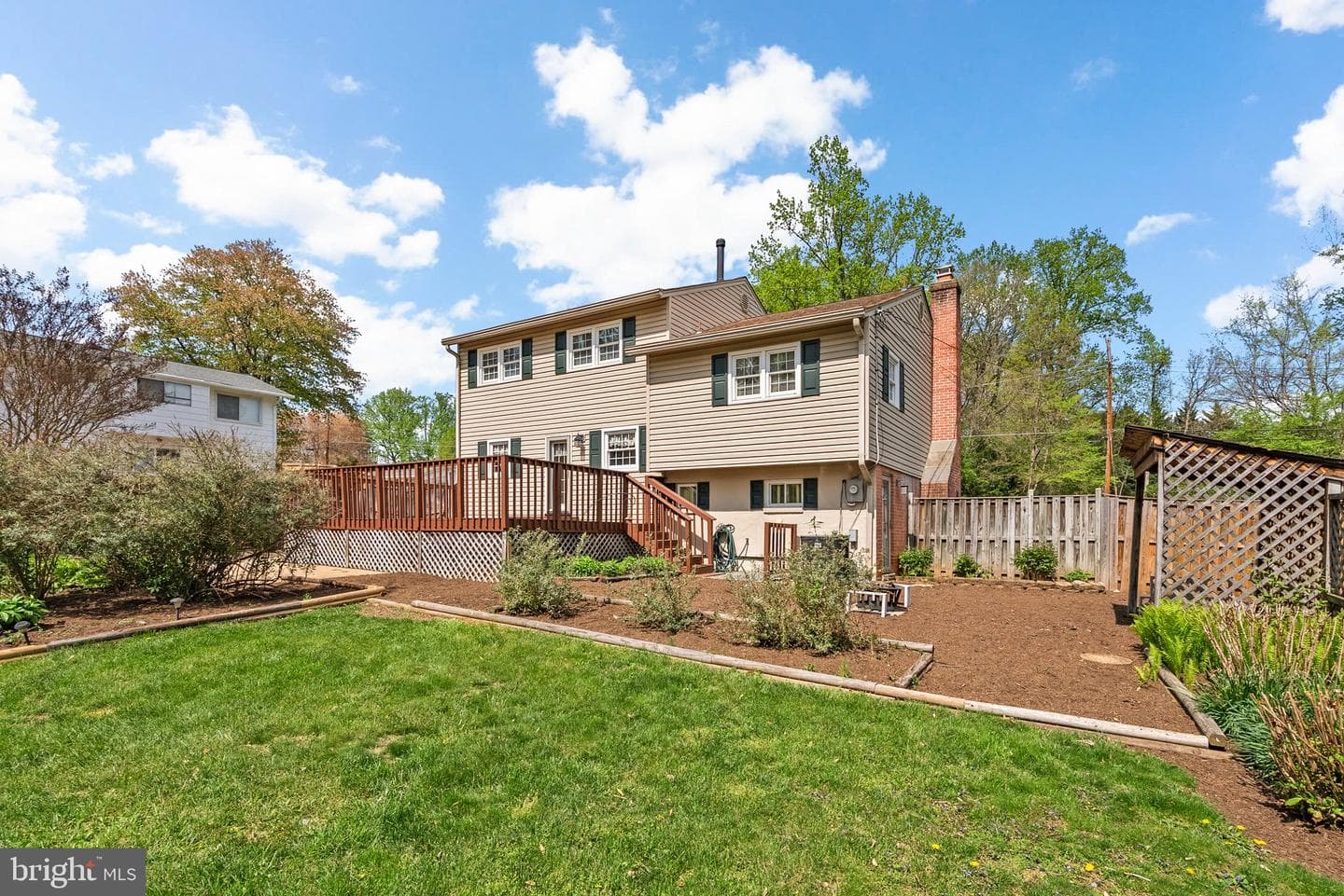 4712 Iris Street photo 42