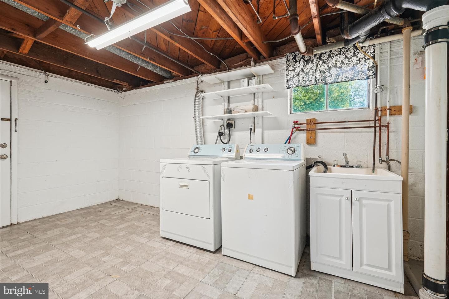 3506 Olympic Street photo 40