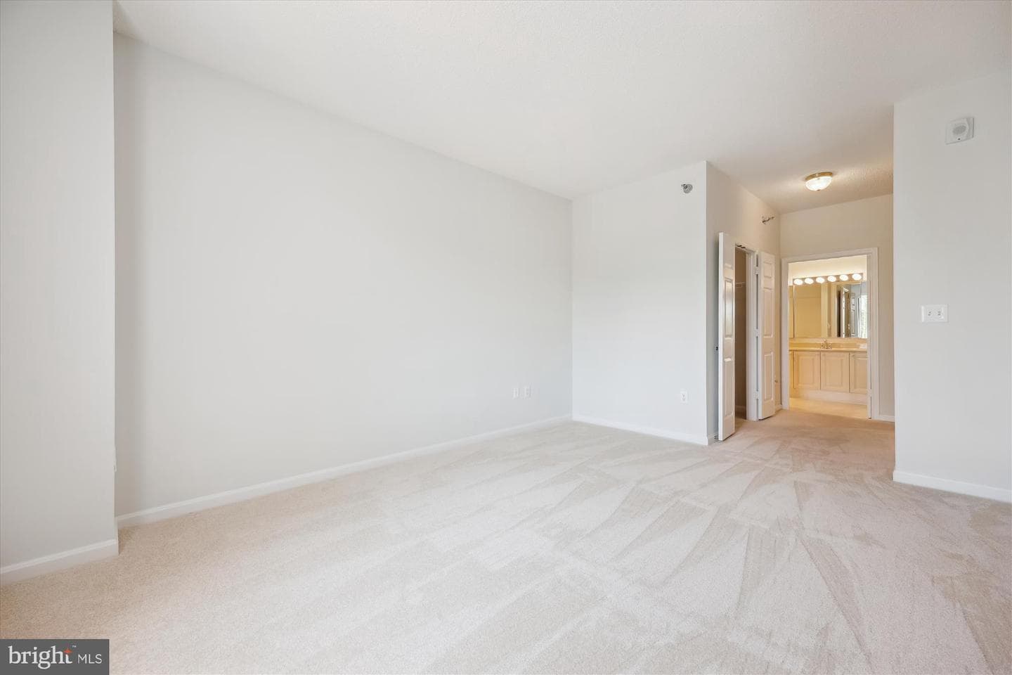 2900 N Leisure World Boulevard #409 photo 29
