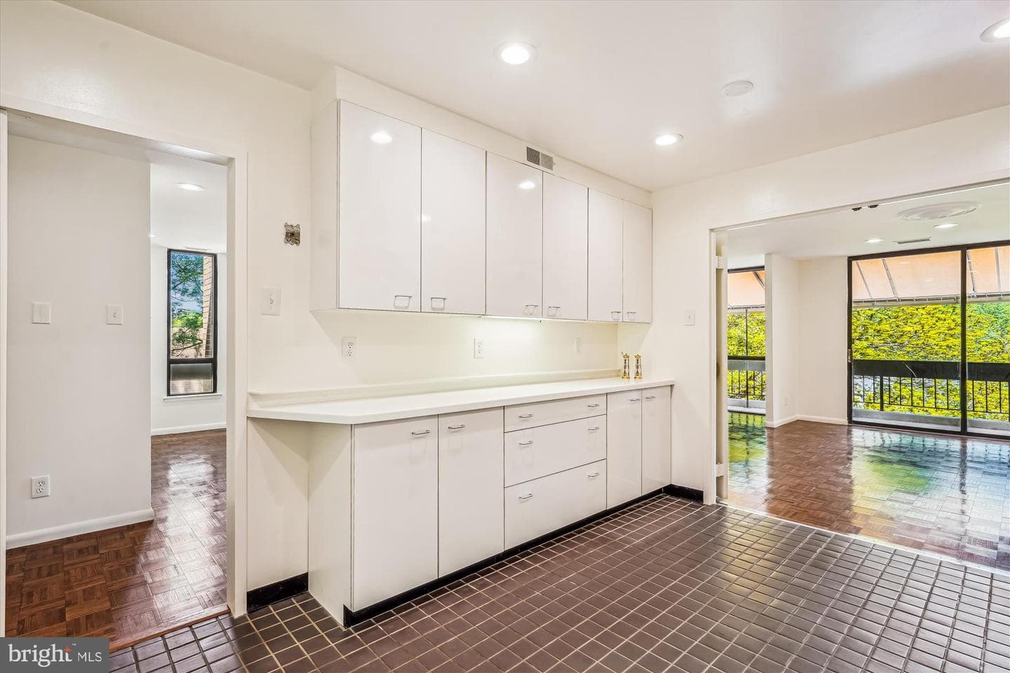 4978 Sentinel Drive #12-503 photo 11