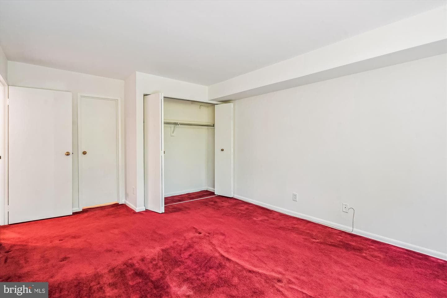 4978 Sentinel Drive #12-503 photo 31