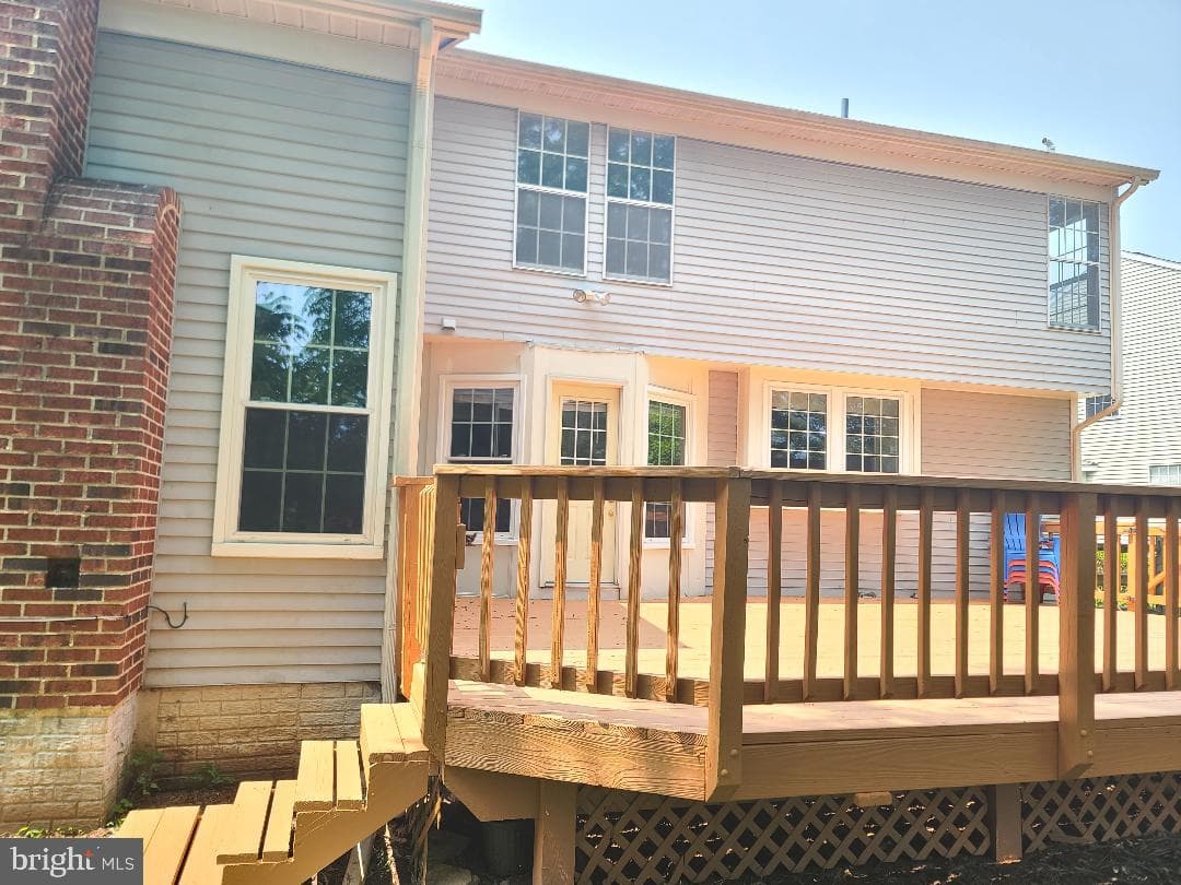 303 Saybrooke View Drive photo 8