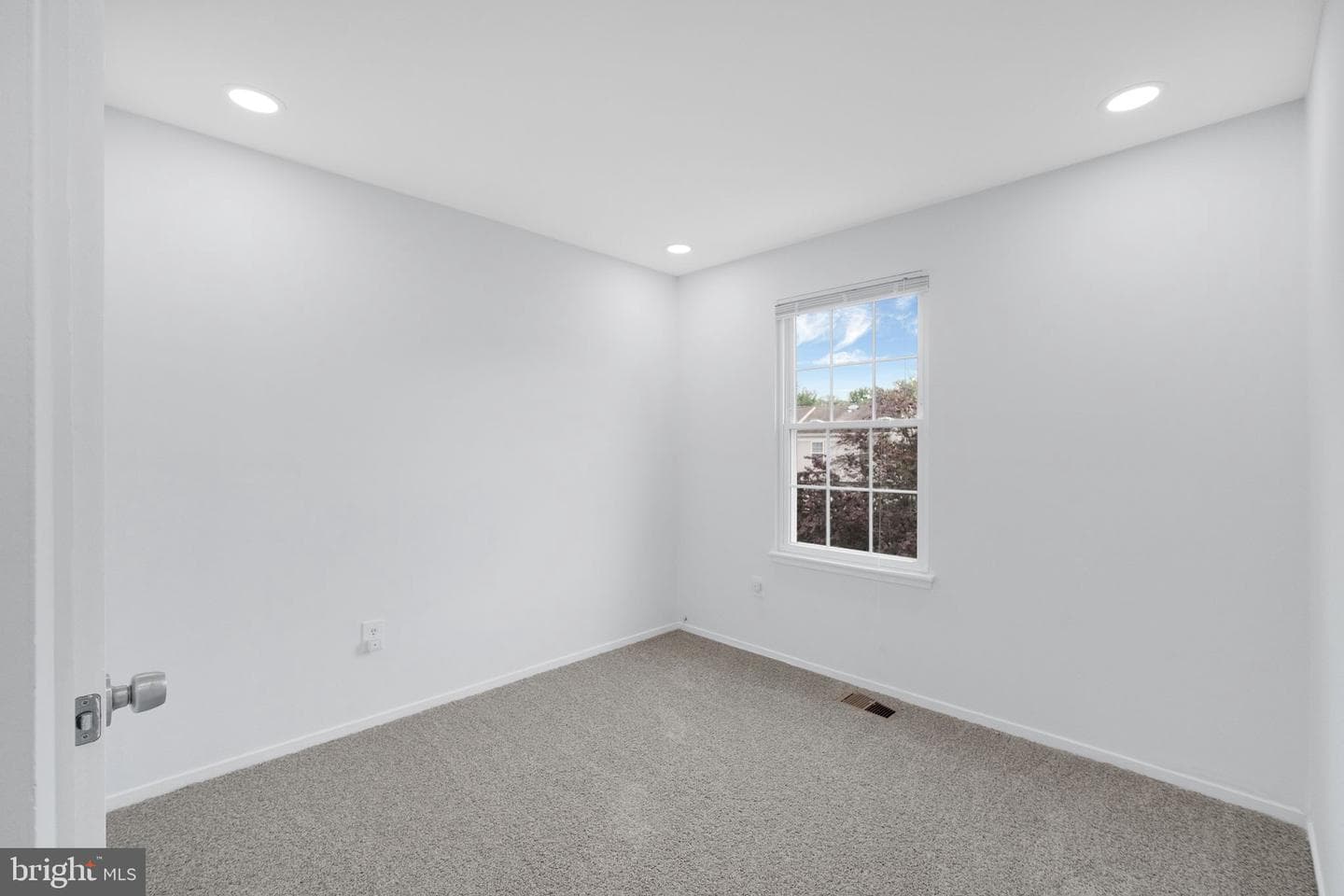 34 Starboard Court photo 17