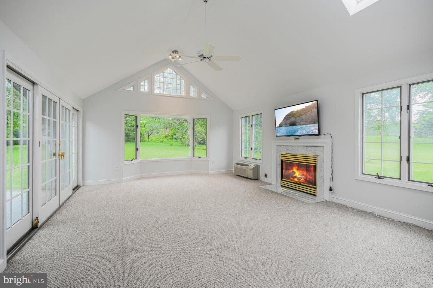 12405 Ellen Court photo 18