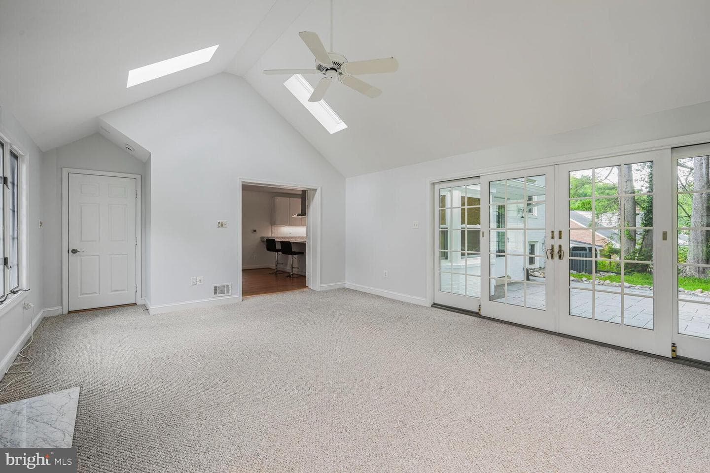 12405 Ellen Court photo 20