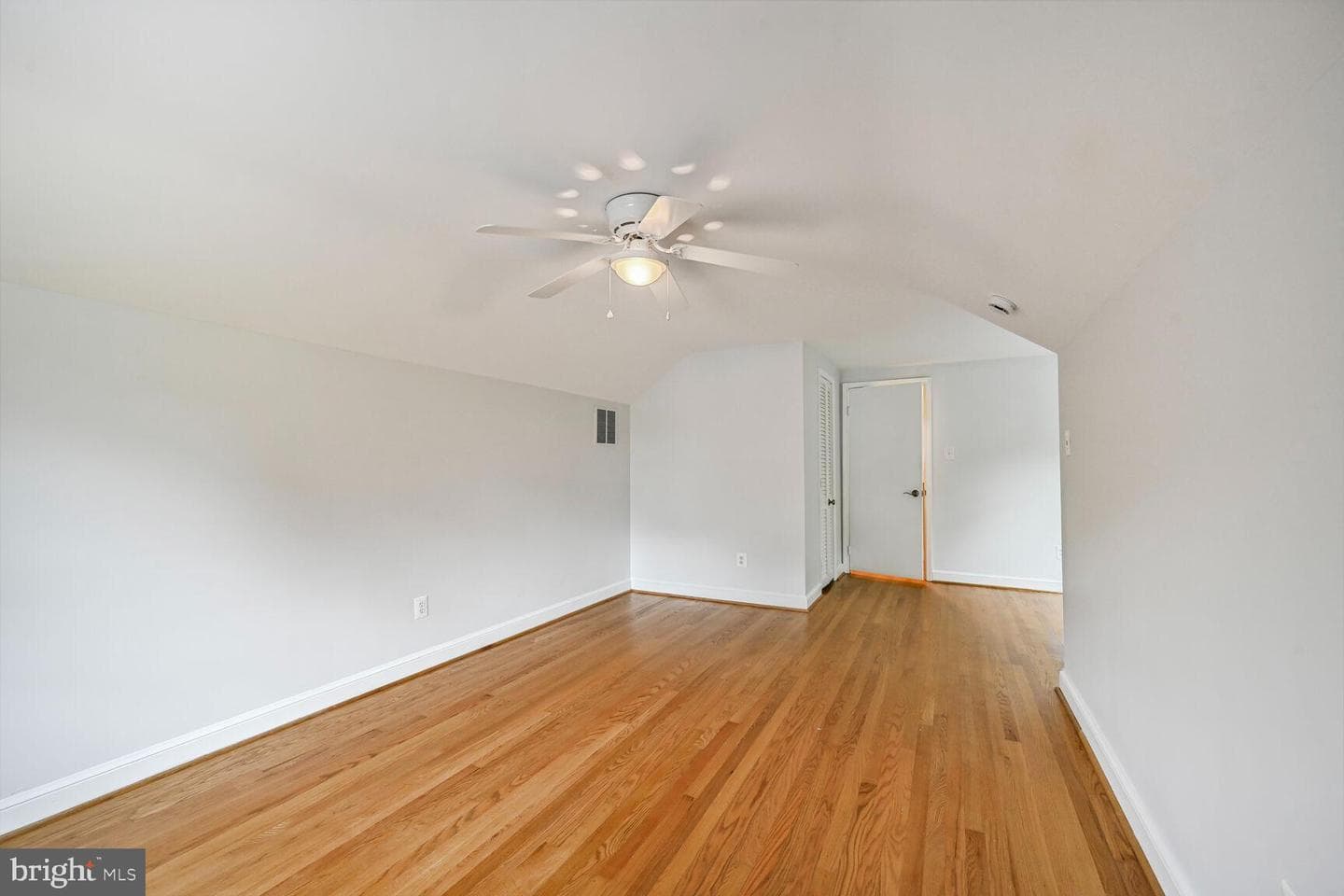 12405 Ellen Court photo 32