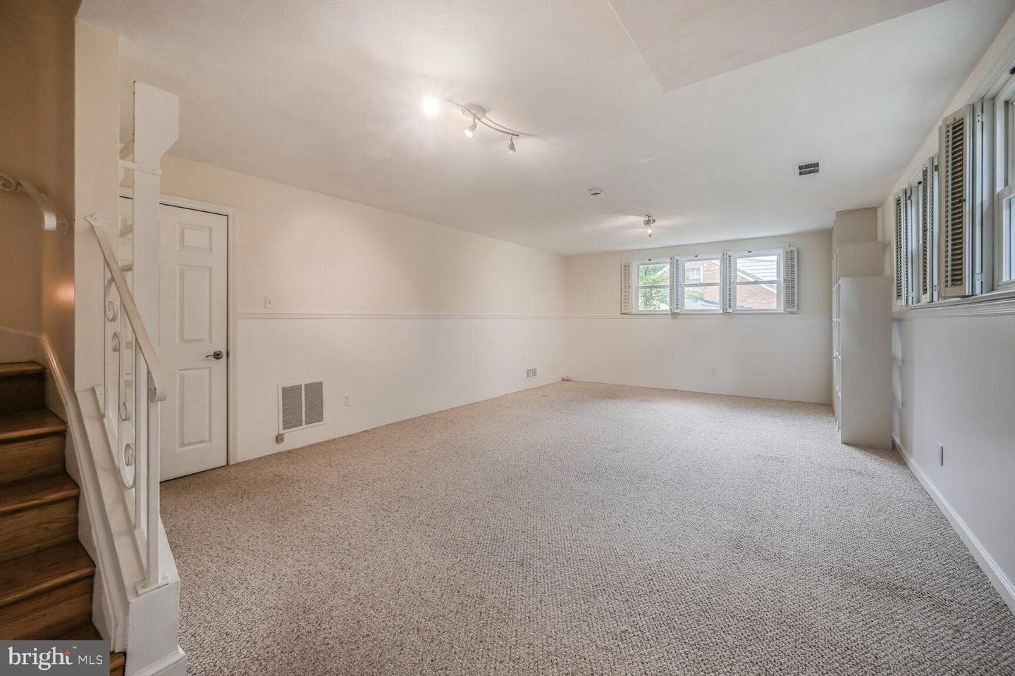 12405 Ellen Court photo 34