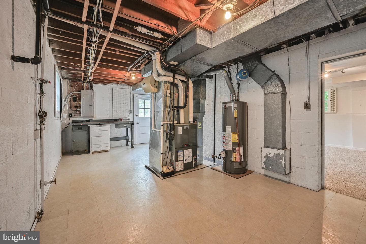 12405 Ellen Court photo 37