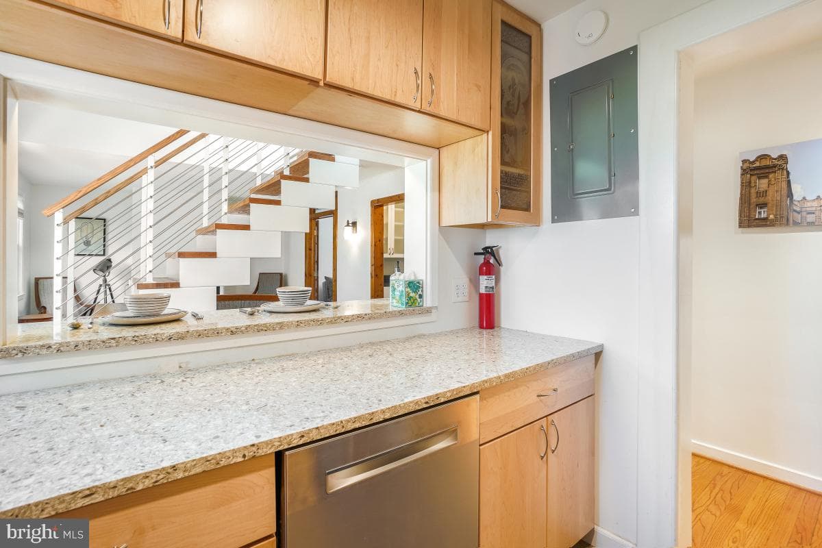 8335 Grubb Road #203 photo 9