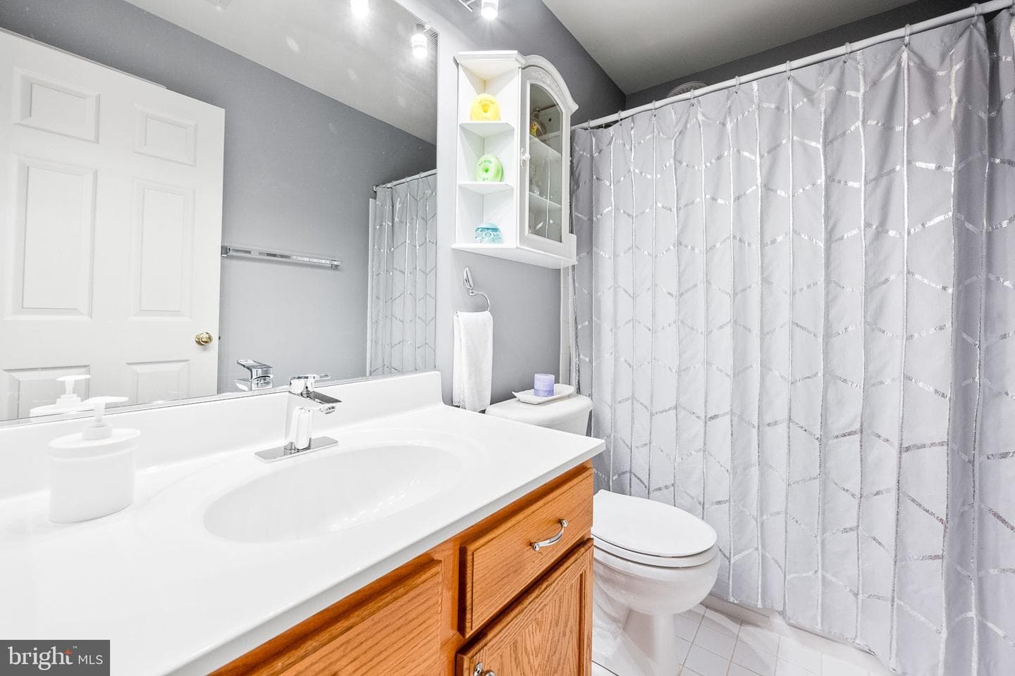 14309 Kings Crossing Boulevard photo 32
