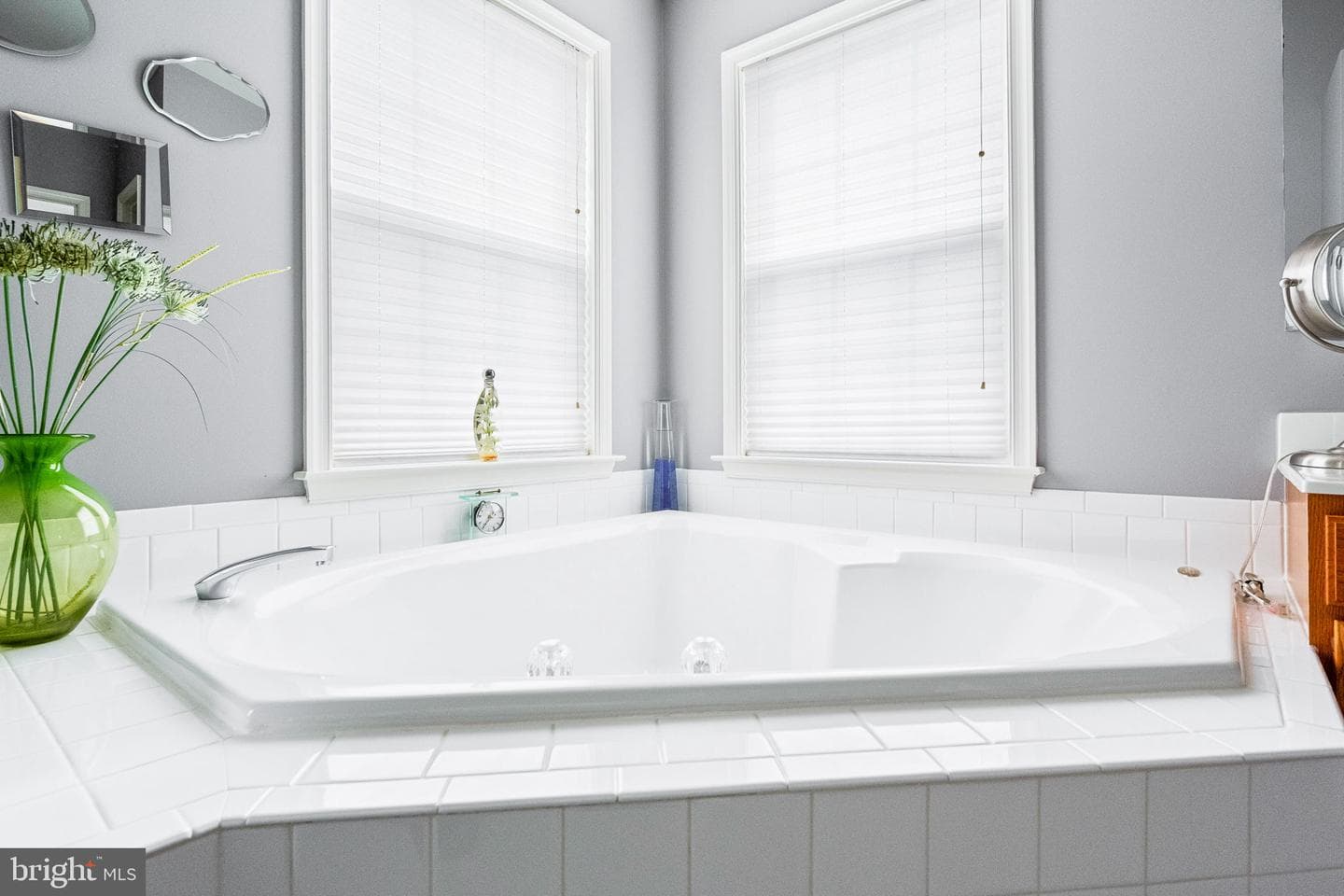 14309 Kings Crossing Boulevard photo 36