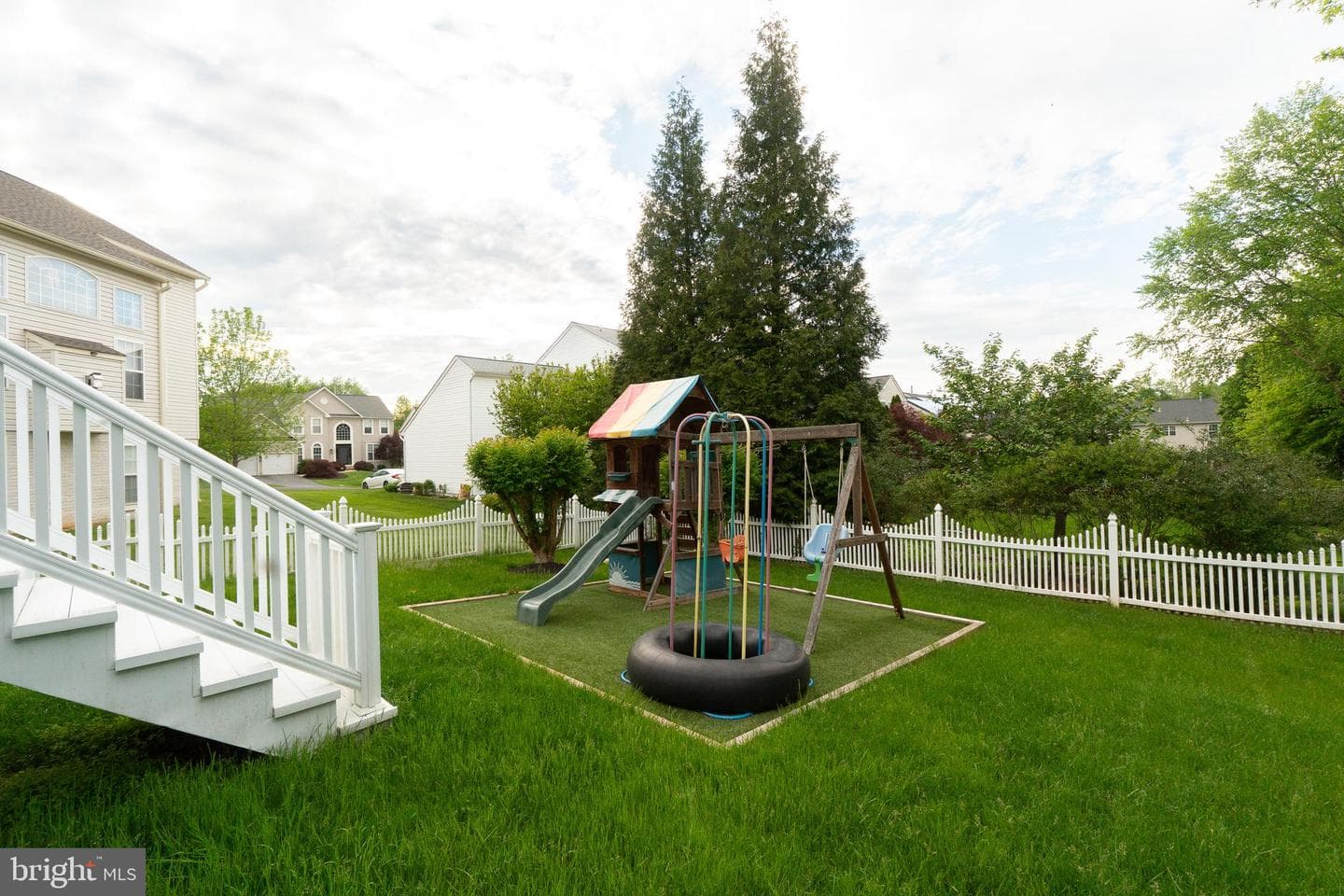 14309 Kings Crossing Boulevard photo 46