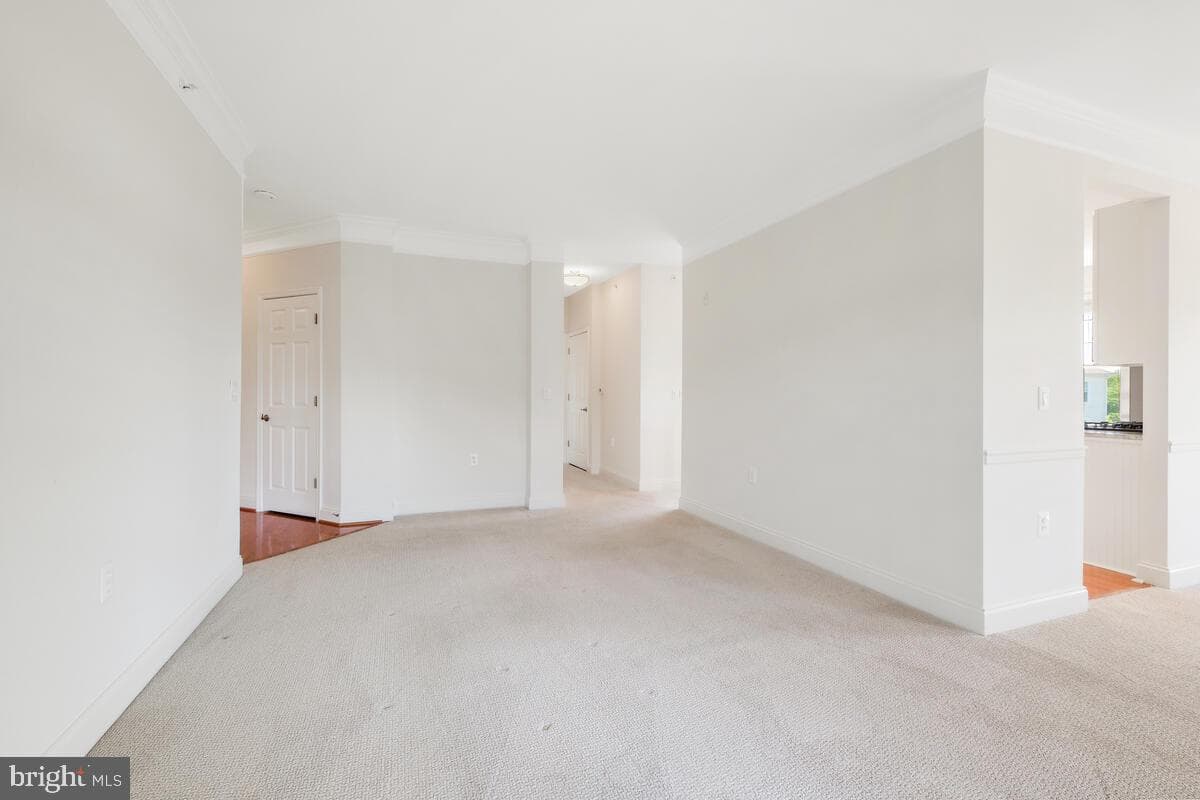 130 Chevy Chase Street #404 photo 21
