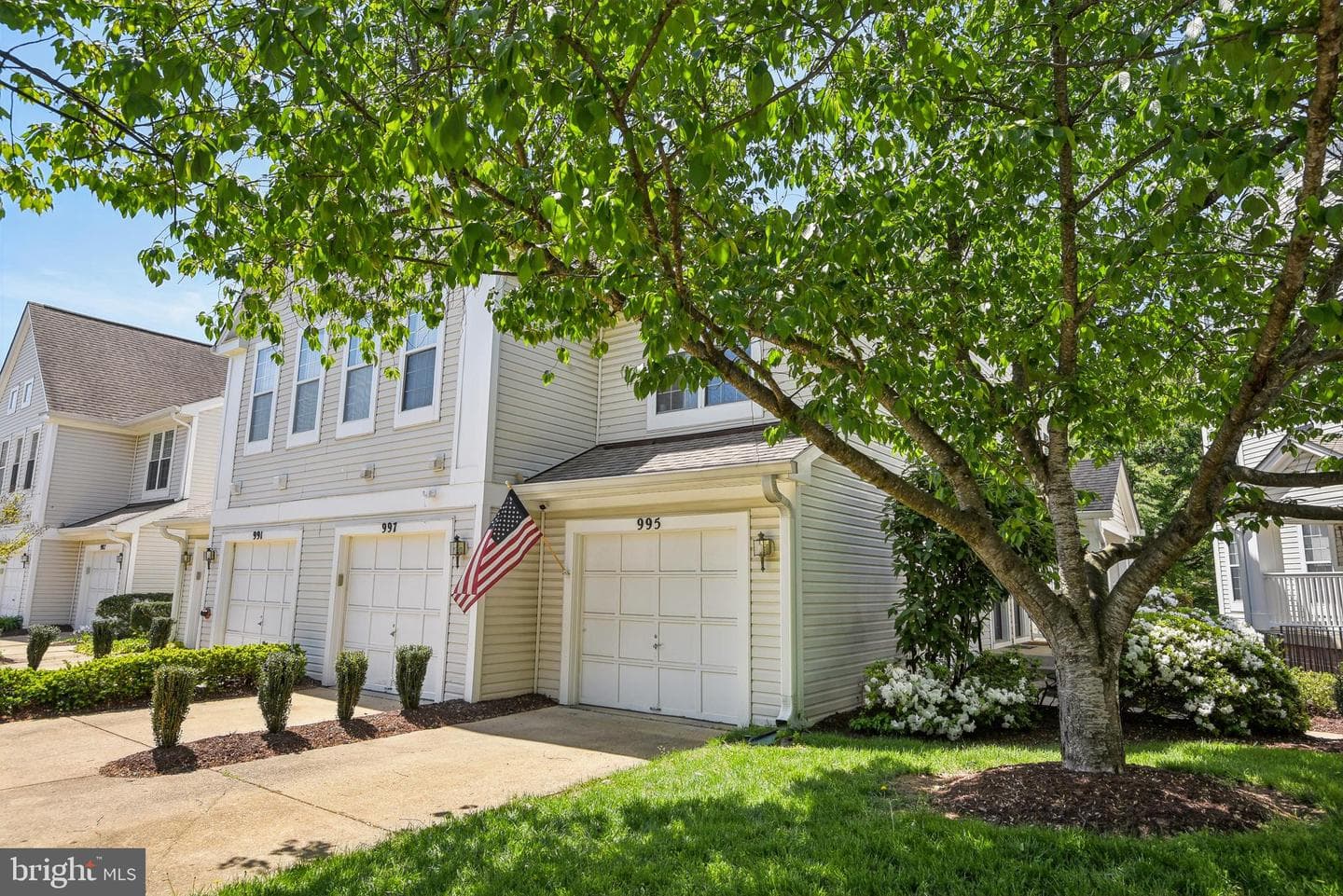995 Hillside Lake Terrace #908 photo 29