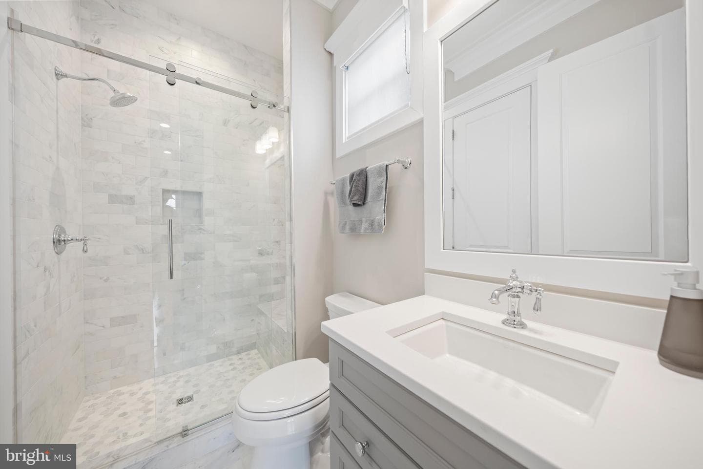 7005 Richard Drive photo 20