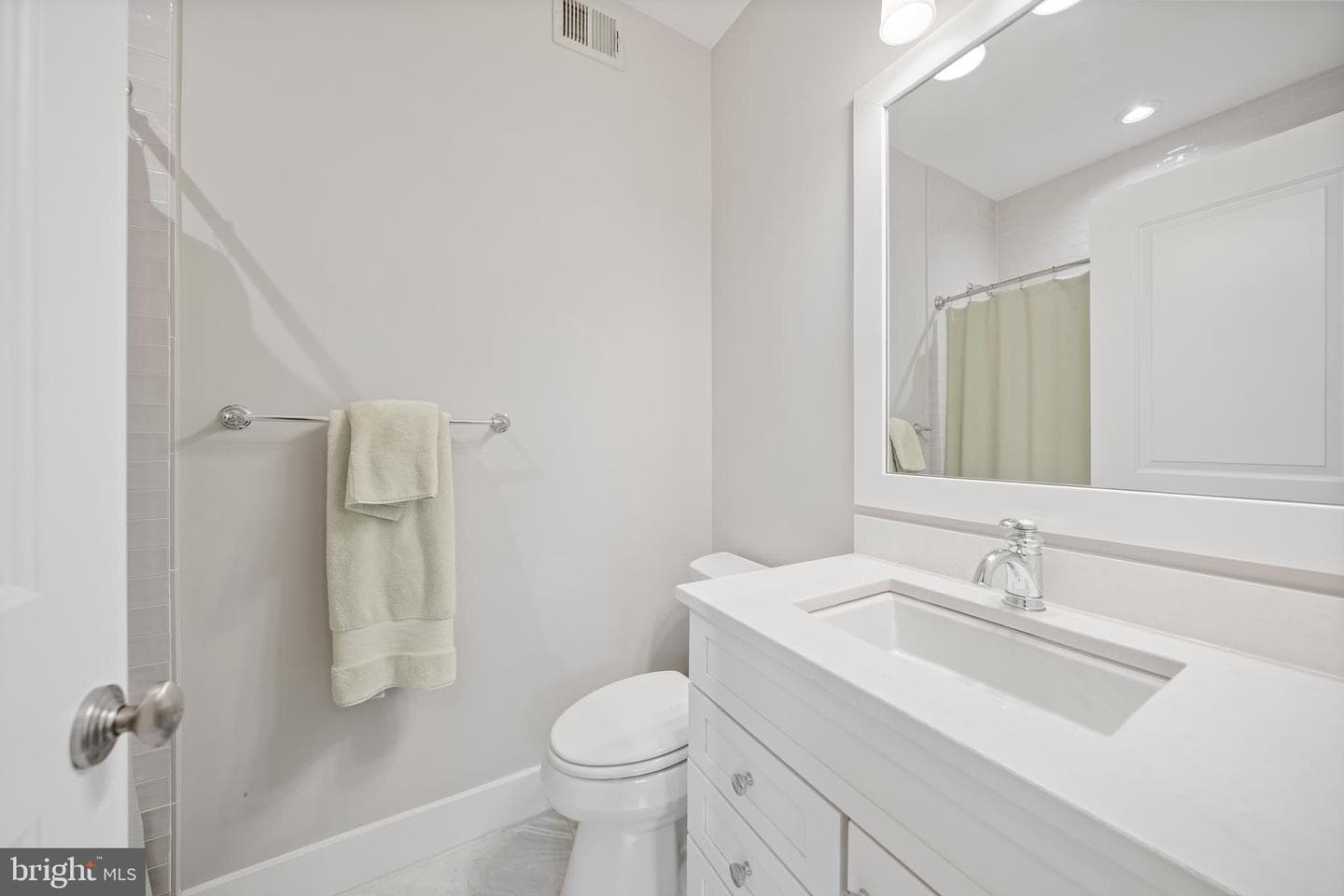 7005 Richard Drive photo 34