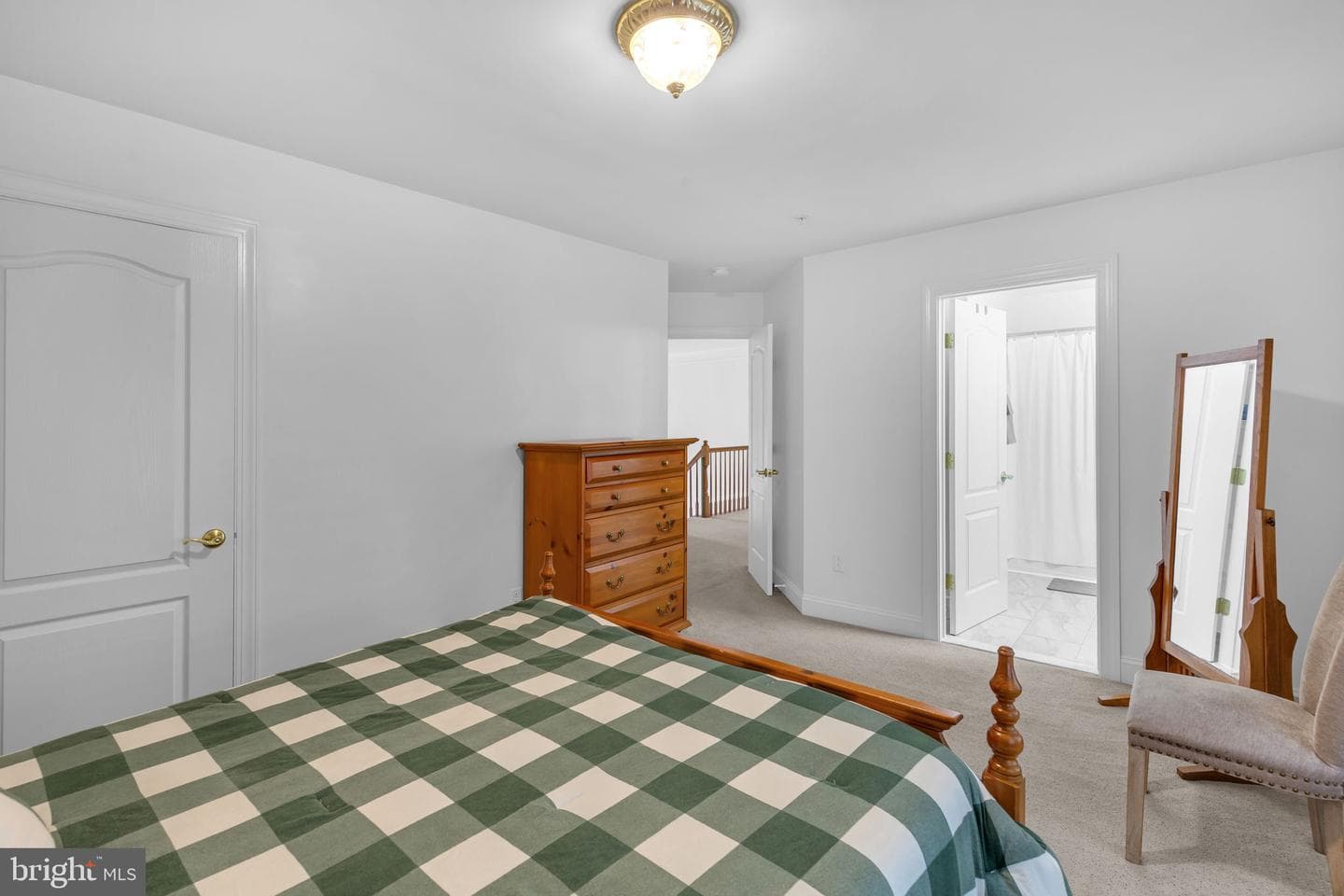 1010 Hollywood Avenue photo 15