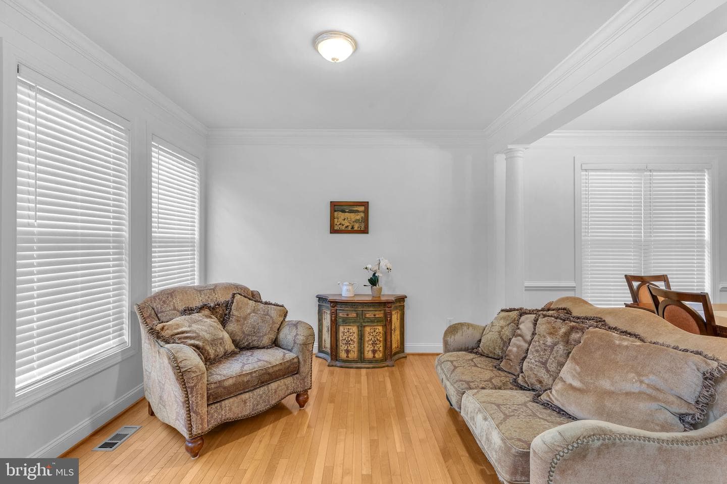 1010 Hollywood Avenue photo 2