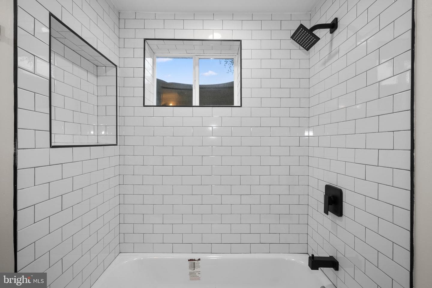 11513 Orebaugh Avenue photo 32