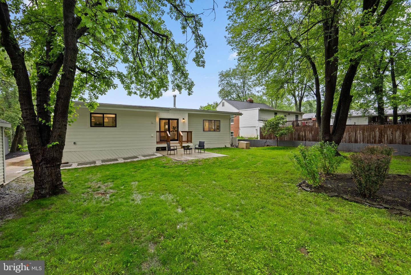 11513 Orebaugh Avenue photo 40