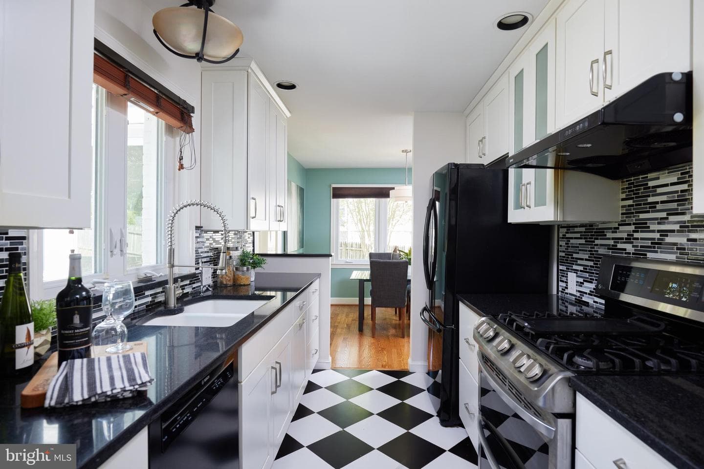 5610 Parkston Road photo 17