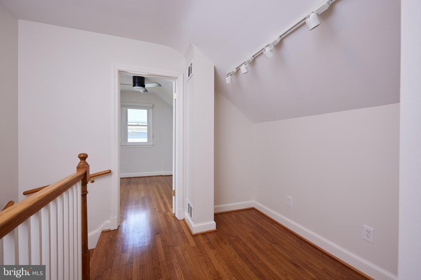 5610 Parkston Road photo 25