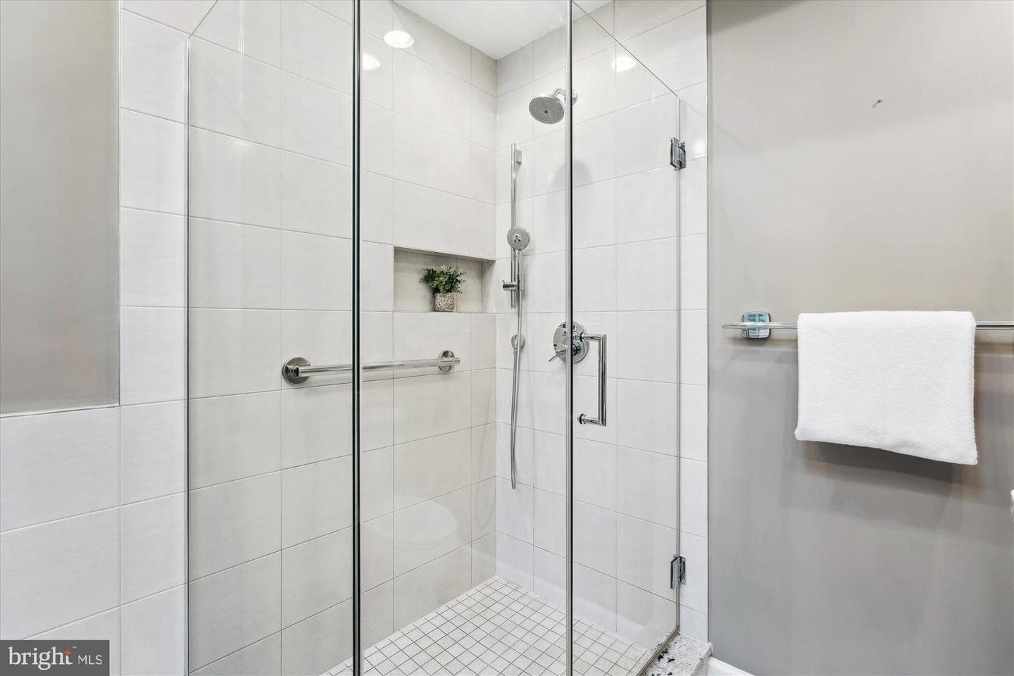 435 Winding Rose Drive photo 31