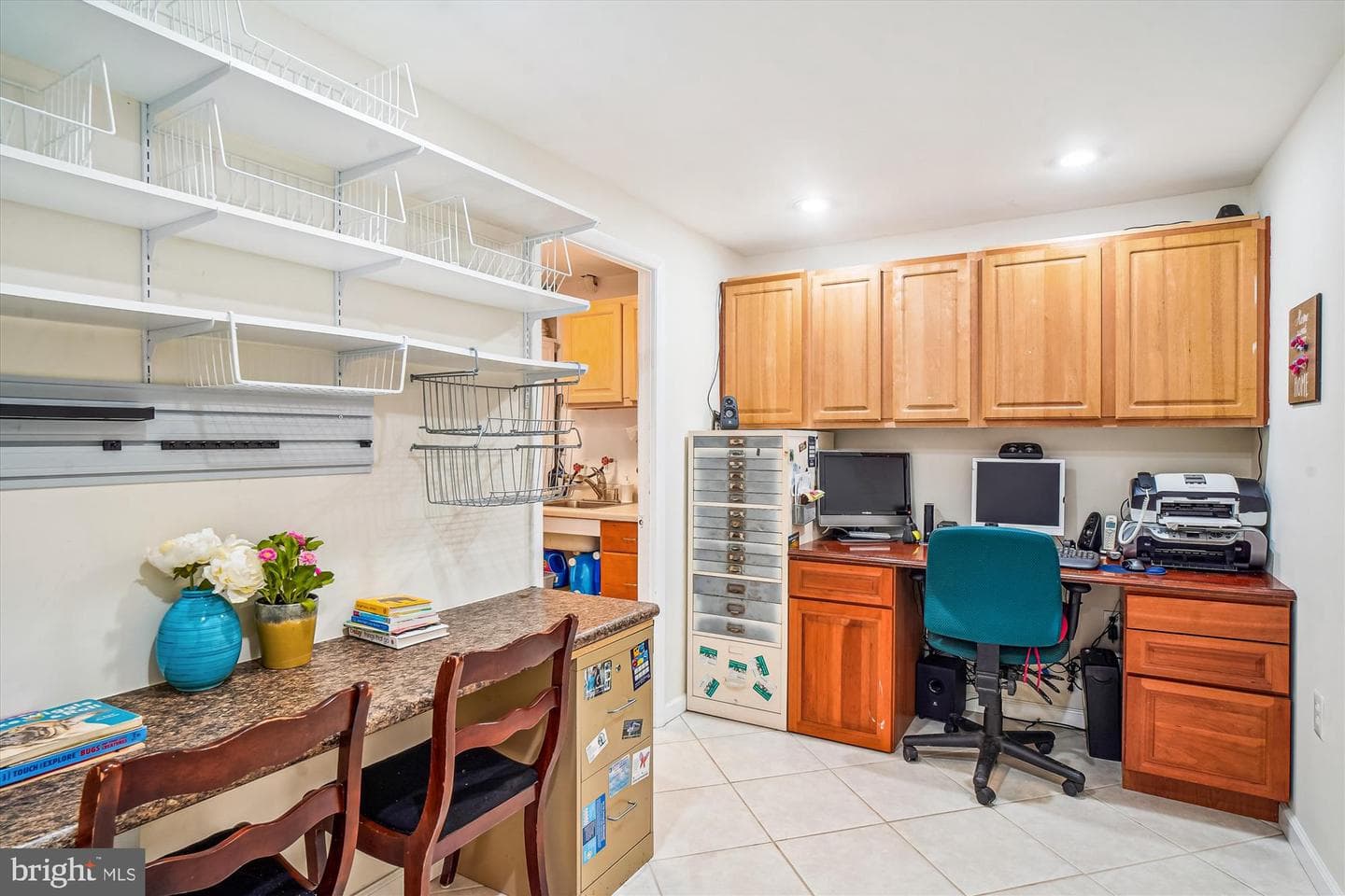9077 Centerway Road photo 36
