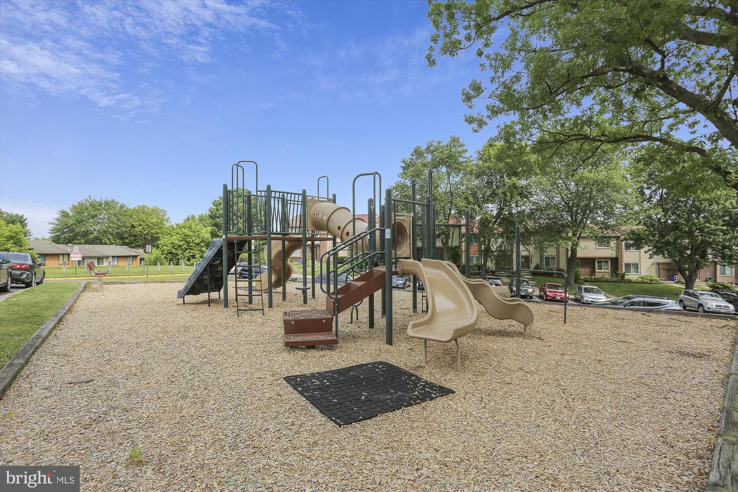 9077 Centerway Road photo 61