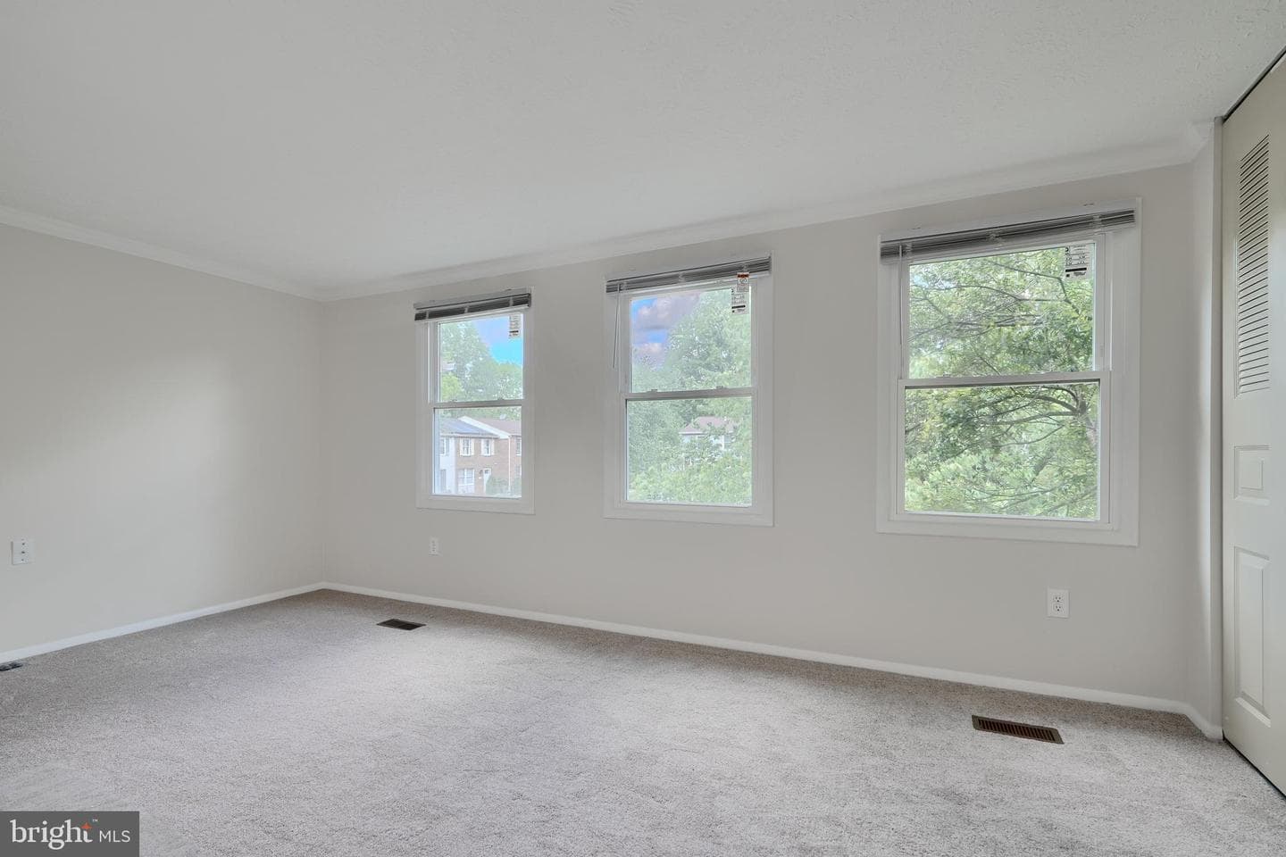 8838 Cross Country Place photo 14