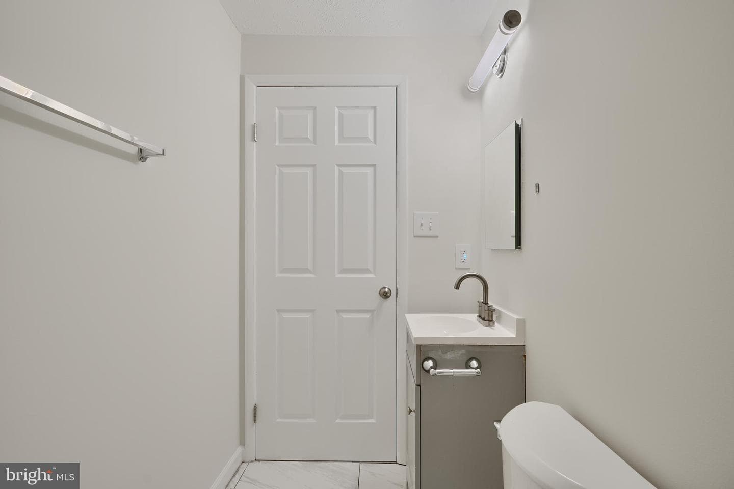 8838 Cross Country Place photo 20