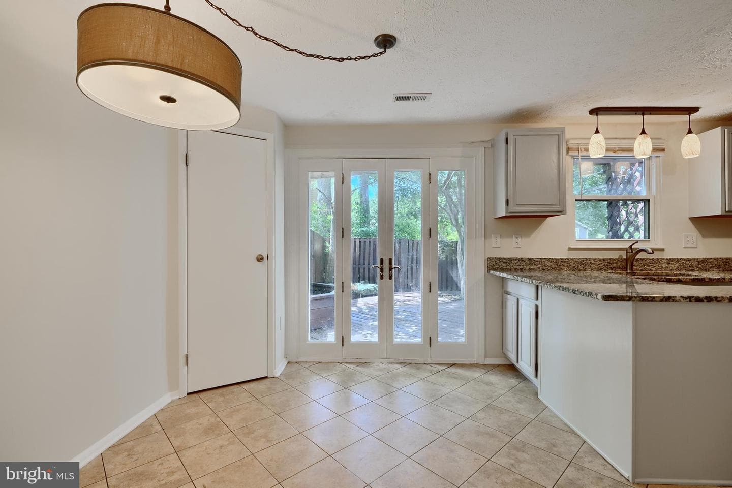 8838 Cross Country Place photo 6