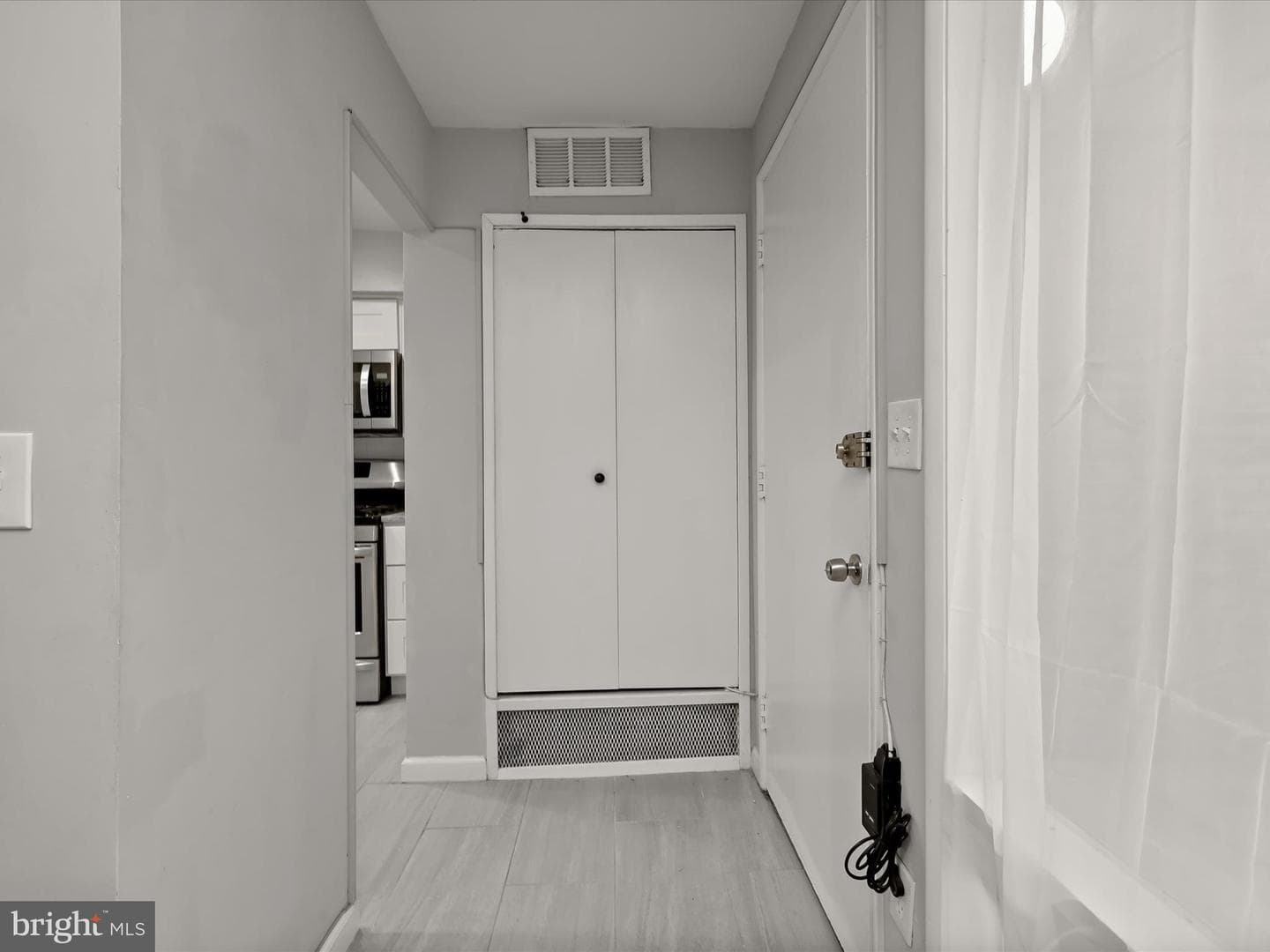 7545 Spring Lake Drive #7545-B photo 4